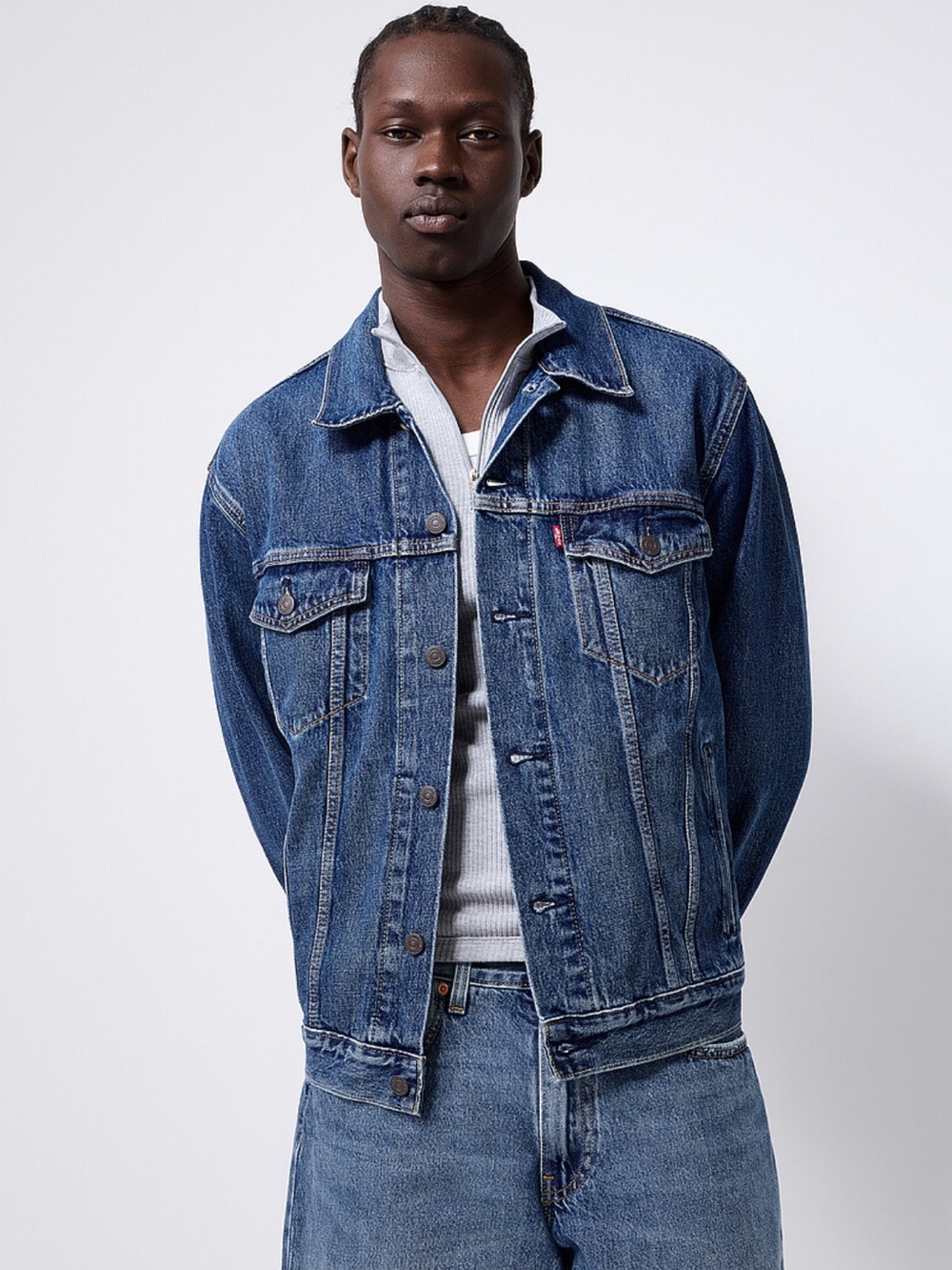 LEVI'S - Trucker Jean Jacket (size L)